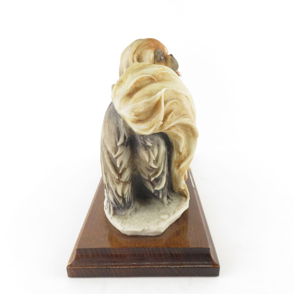 フローレンス ジョゼッペ アルマーニ ほっぺにキス フィギュリン 人形