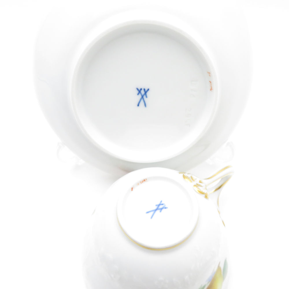 美品 MEISSEN マイセン 果物文様 (240210)3562 カップ&ソーサー 美品 MEISSEN マイセン 果物文様 (240210)3562 カップ&ソーサー
