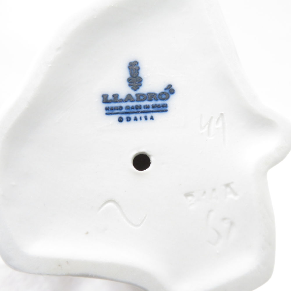 美品】リヤドロ キスする少年 LLADRO フィギュリン 陶器人形 置物