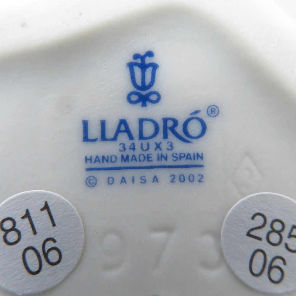 LLADORO リヤドロ　6973 我が家のプリンセス　フィギュリン　置物 LLADORO リヤドロ 6973 我が家のプリンセス フィギュリン 置物