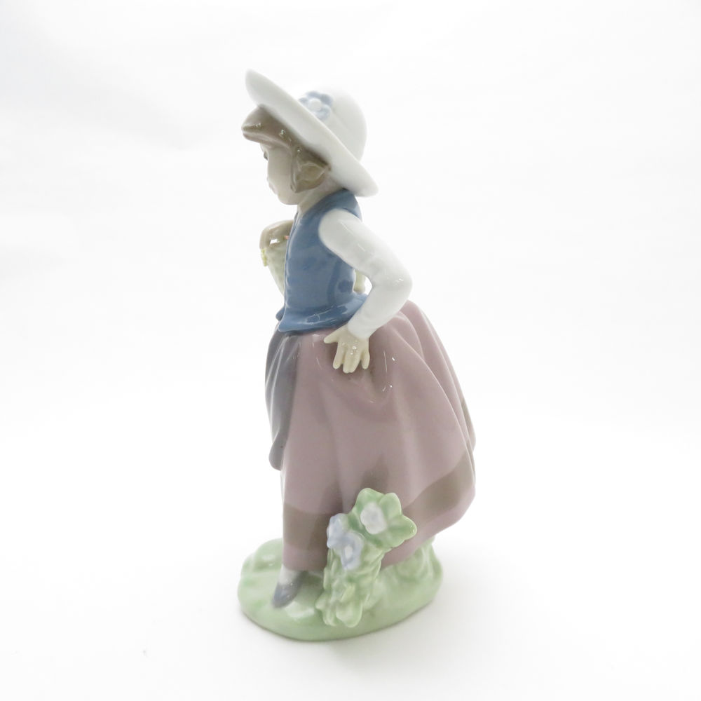 リヤドロ「甘い花の香り」 （LLADRO リヤドロ 綺麗な花ばかり