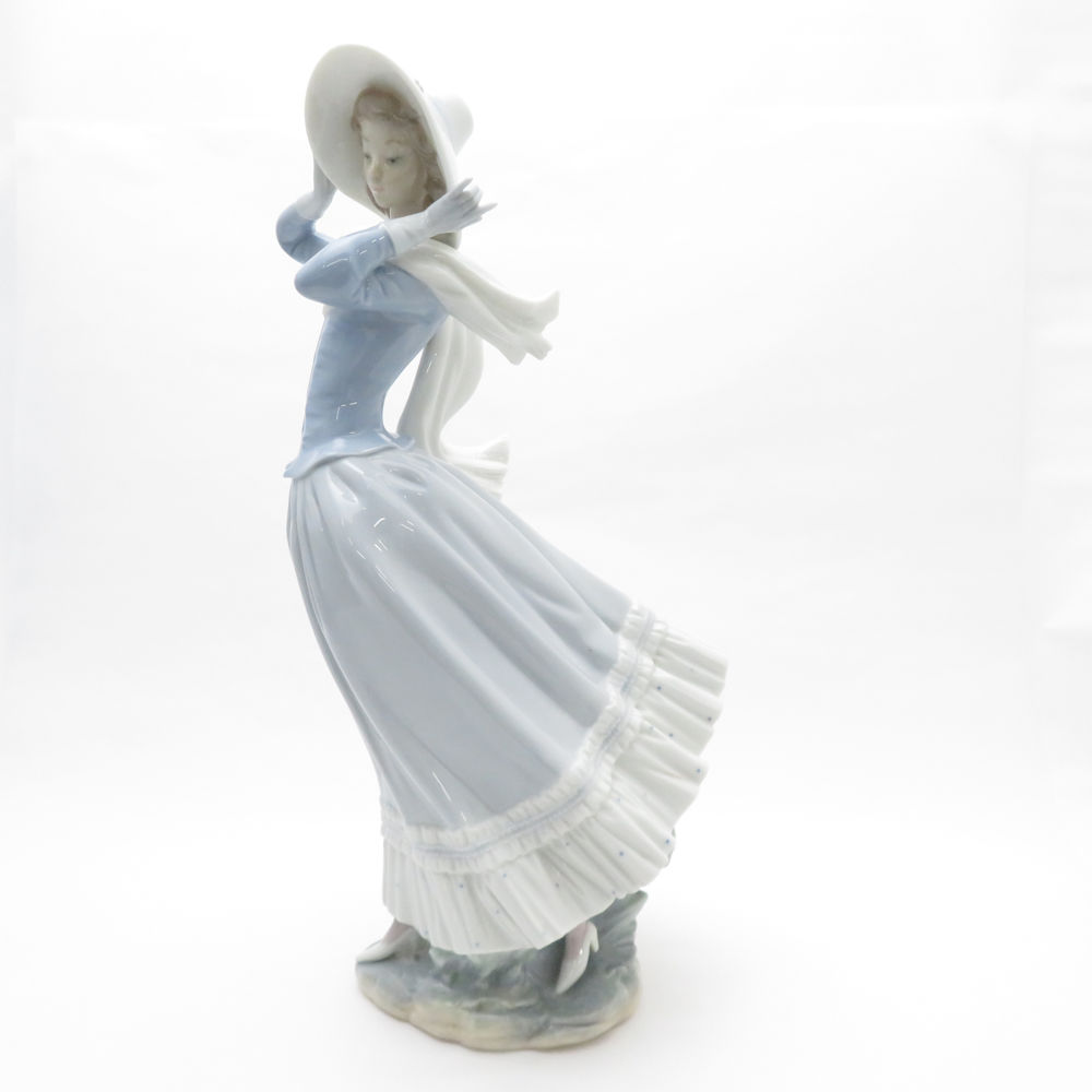 美品 LLADRO リヤドロ 4936「春のそよ風」「SPRING BREEZE